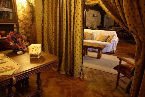 Hostal Posada Molino Del Canto