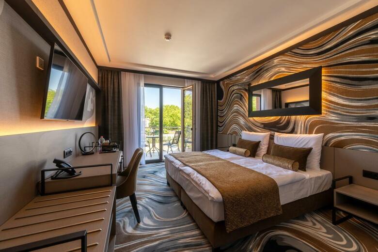 Hotel �bester
