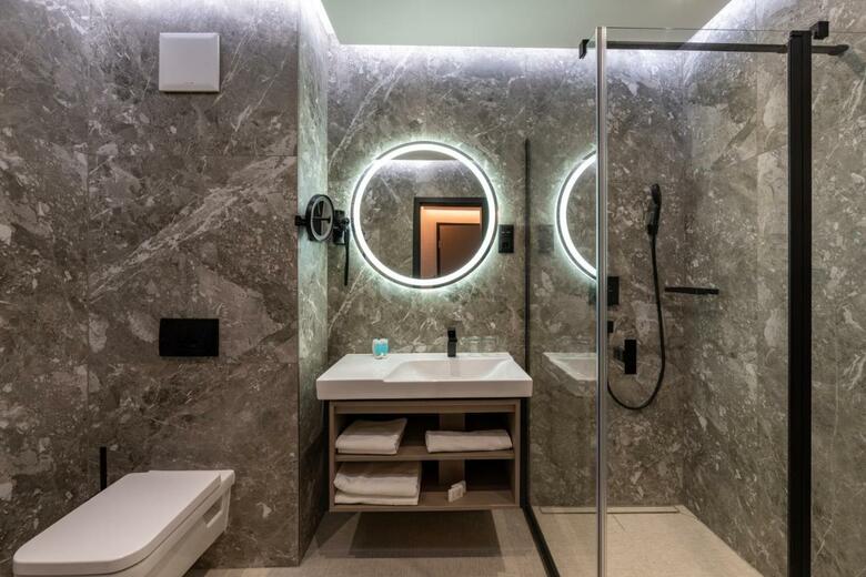 Hotel �bester