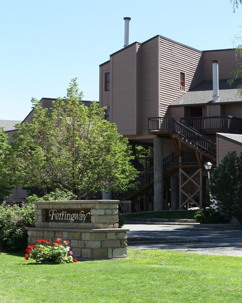 Aparthotel The Ferringway Resort Condominiums