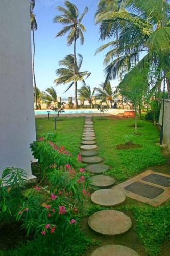 Stunning And Cosy 3 Bedroom Beachfront Apartment