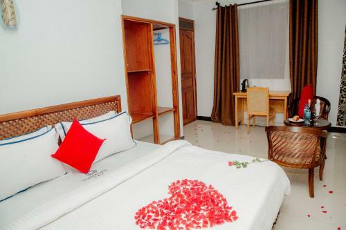 The Diplomat Hotel Arusha