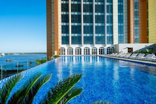 Hotel Johari Rotana