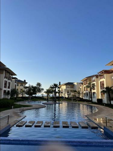 Apartamento Aprt Bahiagolf Beach Bouzika, R�sidence Front Mer