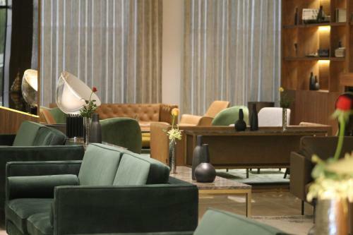 Hotel Royal Swiss Asbu