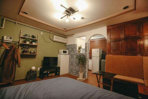 Bed & Breakfast Mamuang House