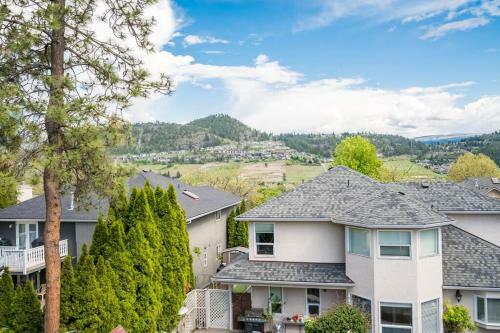 Cozystay Cheerful Home In Kelowna