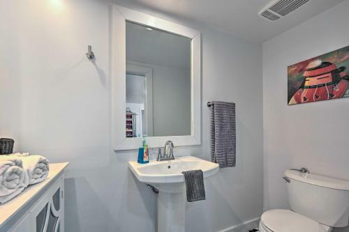 Stylish Basecamp 6850 - 2 Blocks To Dtwn!