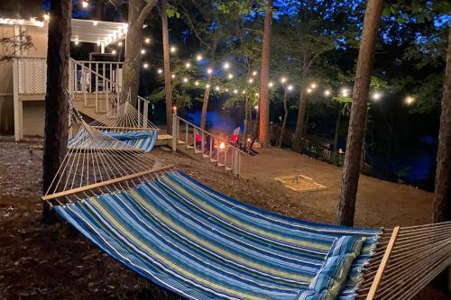 Waterfront Hot Springs Hideaway With Boat Slip!