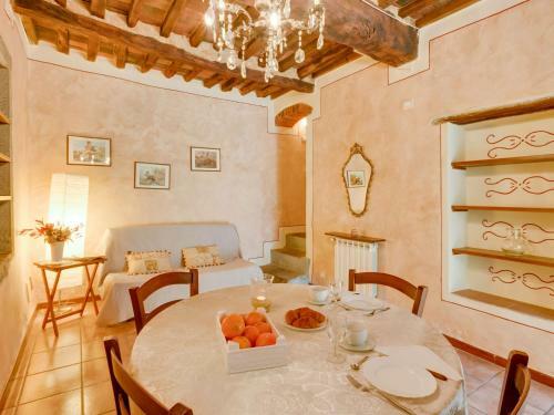 Apartment Viola Pescia