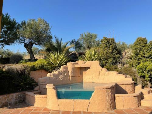 Casa Rural La Capachera En �lora