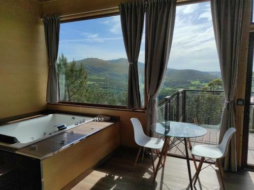 Caba�as Mirador De �zaro