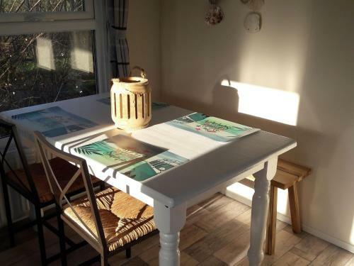 Comfortable Chalet Close To The Wadden Sea
