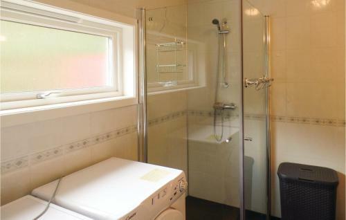 Three-bedroom Apartment In Lindesnes