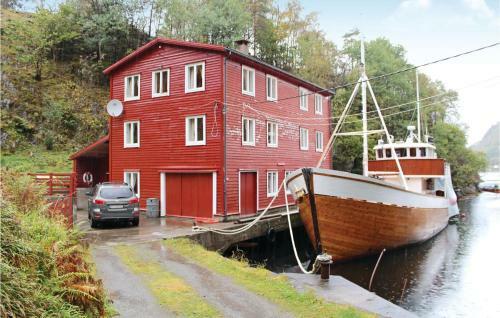 Two-bedroom Apartment In Lundegrend