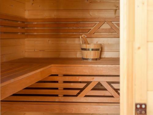 Modern Holiday Home In Kamperland With Sauna