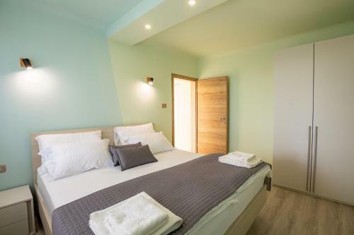 Adriatic Bay Apartments
