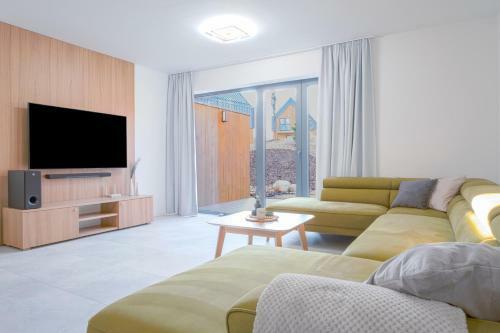 AC Brezy Luxury Apartment