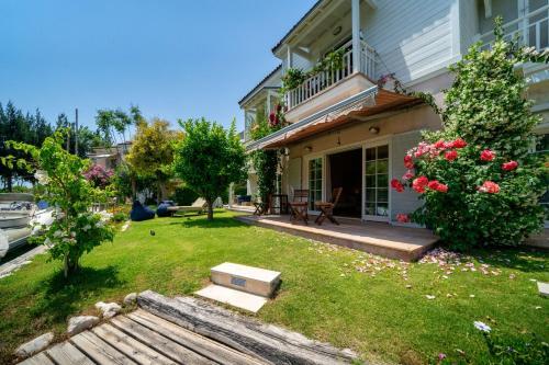 Portville Canal Villas #76