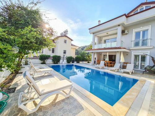 Villa Millennium