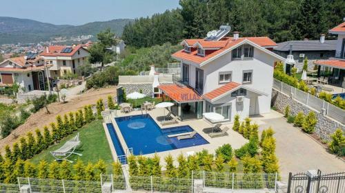 Aylin Villa 2