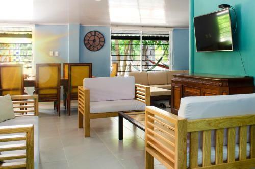 Villa Las Palmas Resort