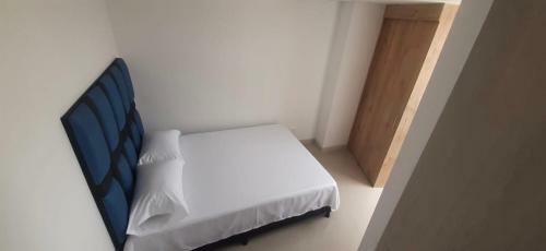 Excelente Apartamento Con Estacionamiento