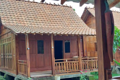 Hostal Mbok Niem Cafe And Cottage