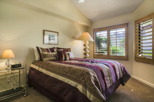 Shoal Creek Manor
