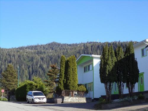 Bed & Breakfast Enchanted Rainforest Guesthouse