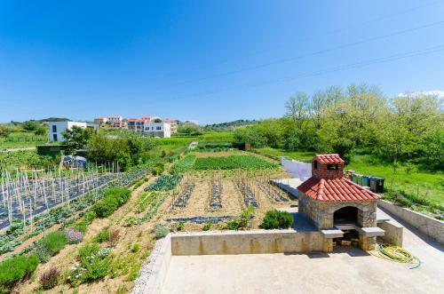 Apartments And Room Sime M