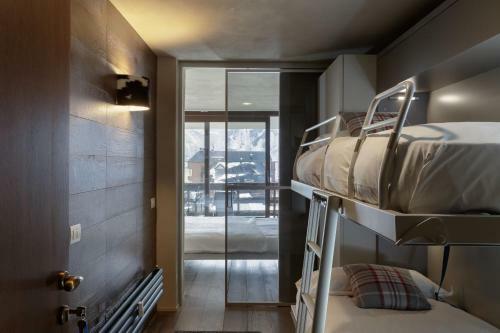 Hellochalet Bellevue Apartment Ski In Ski Out