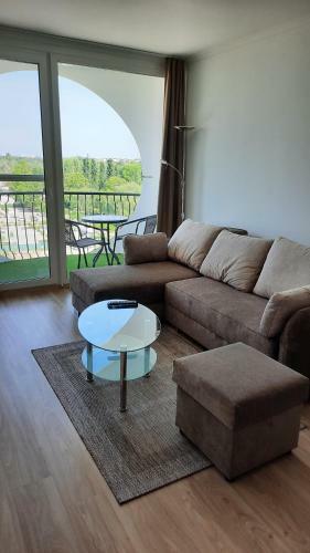 Cirk�l� Apartments Si�fok