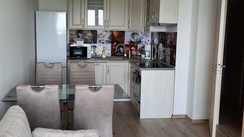 Cirk�l� Apartments Si�fok