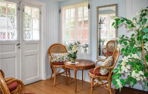 Awesome Home In H�stveda With 2 Bedrooms