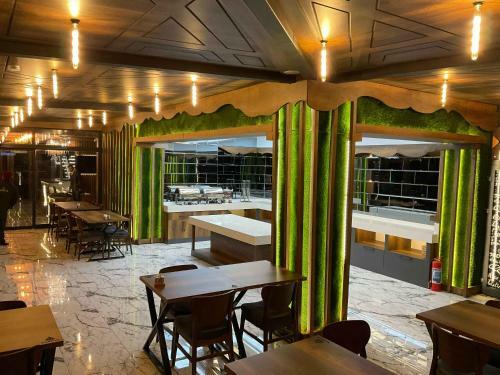 Mardiva Resort Hotel