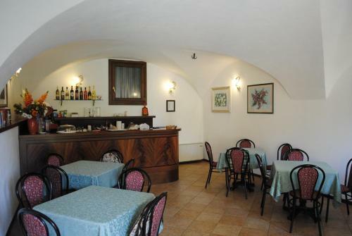 Hotel Tiziana Garn�