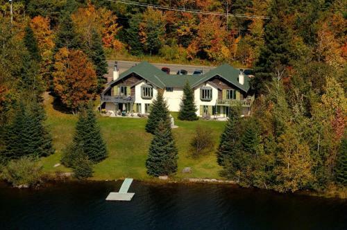 Chalets Chanteclair Resort