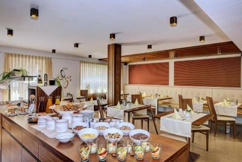 Aparthotel Garni-hotel St. Valentin