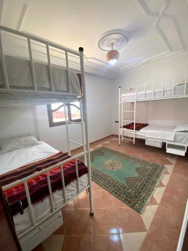 Hotel Tamraght White Hostel