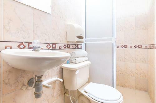 Hotel Ayenda Cocobeach