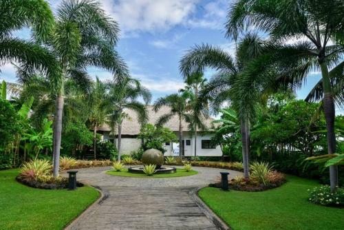 Villa Sheeba