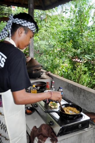 Lodge Pondok Masa Depan