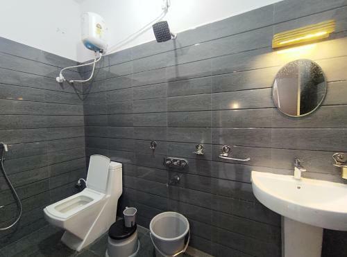 Raj Homestay Hampi