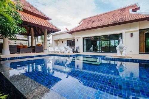 Lotus Pool Villa