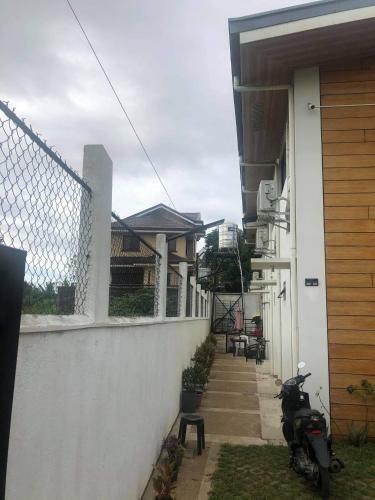 Enrico's Lodge Tagaytay