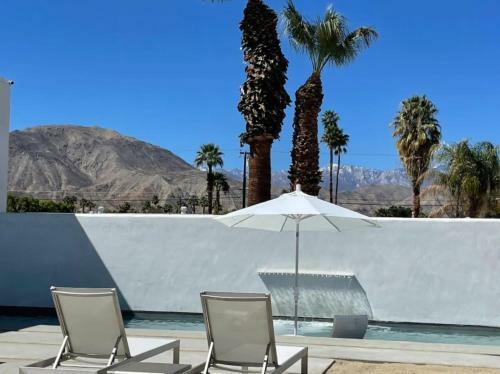 State Of The Art New Modern In Palm Desert!