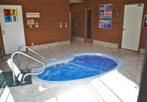 Apartamento #405 - Walk To Ski Mountain View Condo