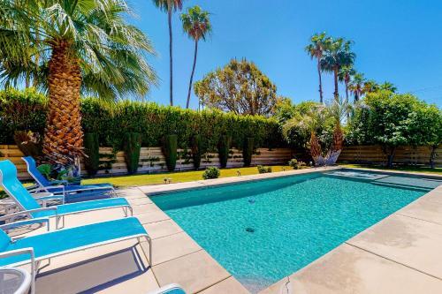 Palm Place