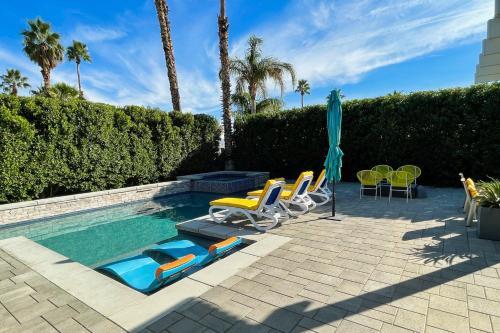 Modern Paradise Escape
